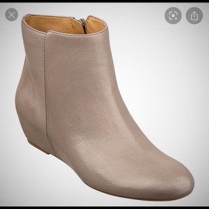 - Nine West Metalina Mini Wedge  leather booties
